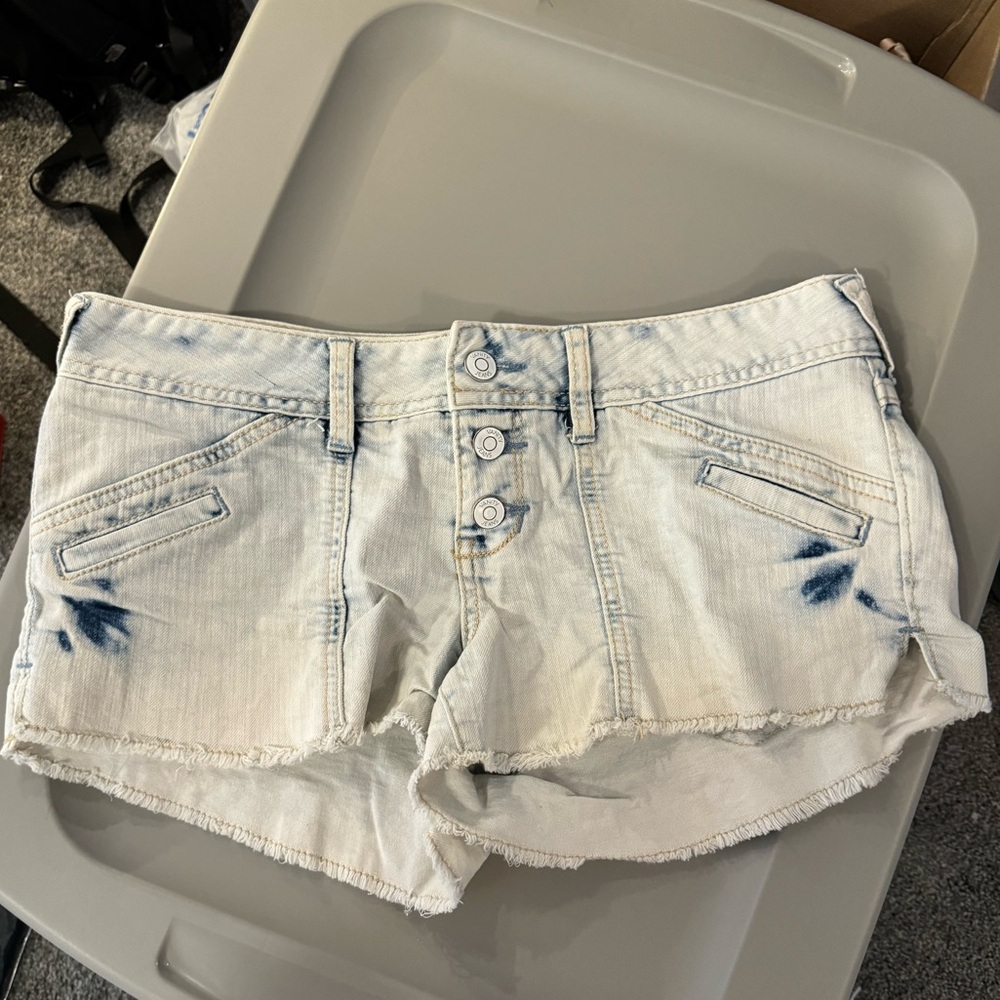 Vanity Jean shorts Sz 28